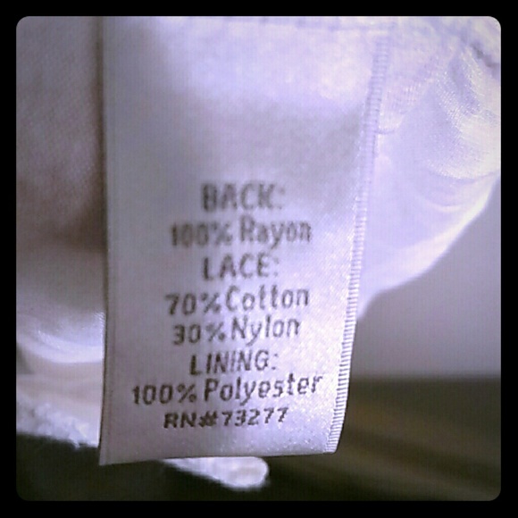 🌺Lauren Conrad lace sleeveless top - Picture 3 of 4